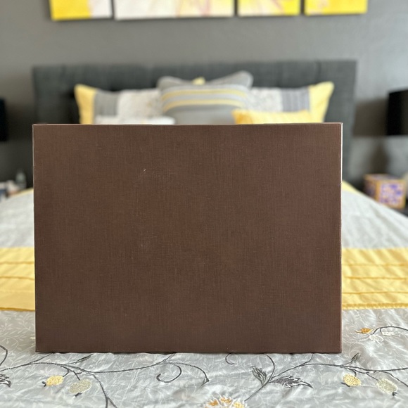 100% Authentic Louis Vuitton Gift/Storage Box in Excellent Condition - Picture 2 of 6